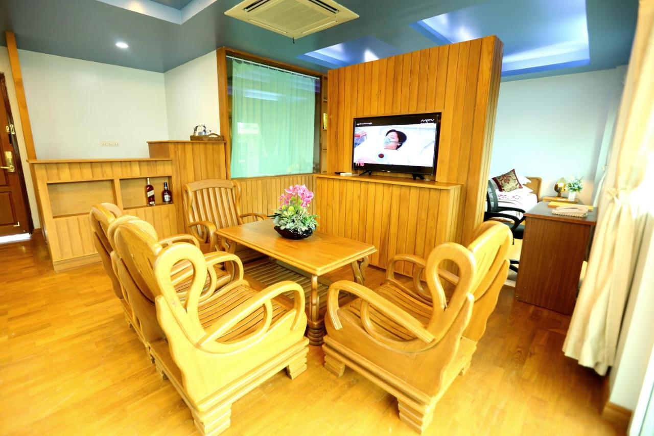 Hotel Sincere Smile Yangon Luaran gambar