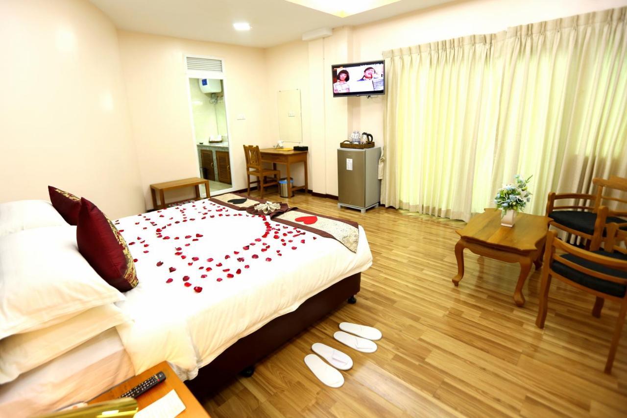 Hotel Sincere Smile Yangon Luaran gambar